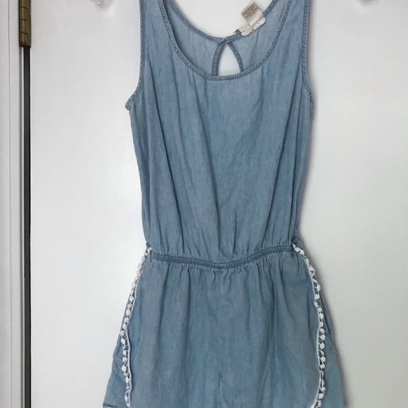 Romper with cute detailing - Picture 6 of 6